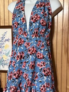 SHEIN Sky Blue Floral Romper with Pink Blooms